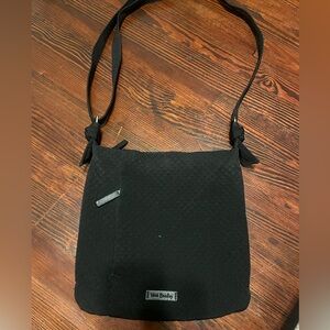 Vera Bradley Black Quilted Adjustable Crossbody Purse Good Used Condition **FLAW